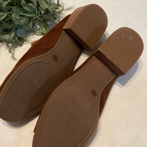 Lucky brand slides - Picture 3 of 4